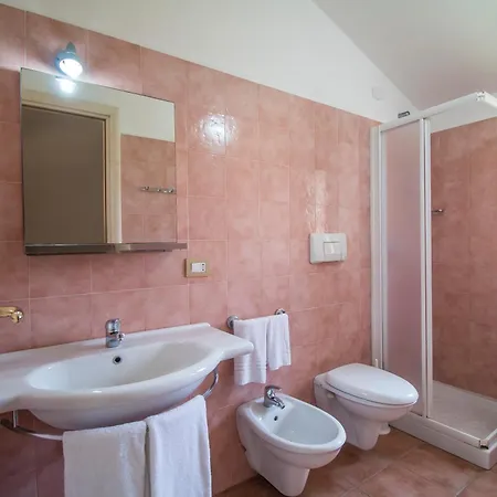 Rey Club Aparthotel *