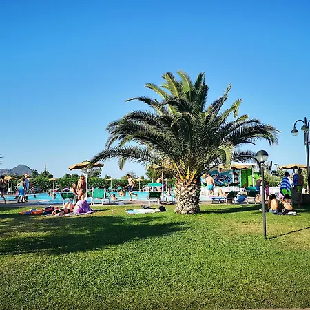 Rey Club Monte Nai