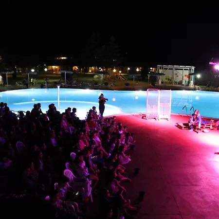 Rey Club * Monte Nai